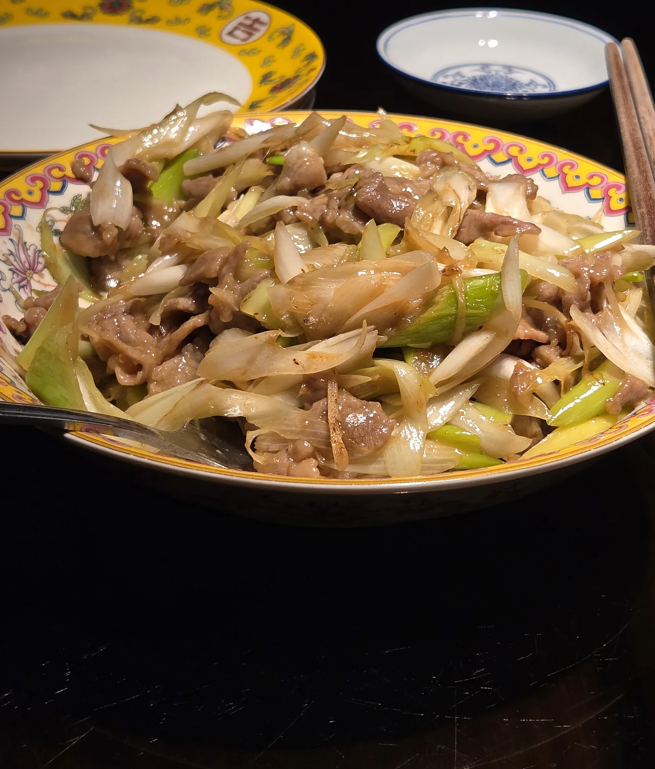 Lamb shoulder stir-fried with scallions at Gyehyanggak